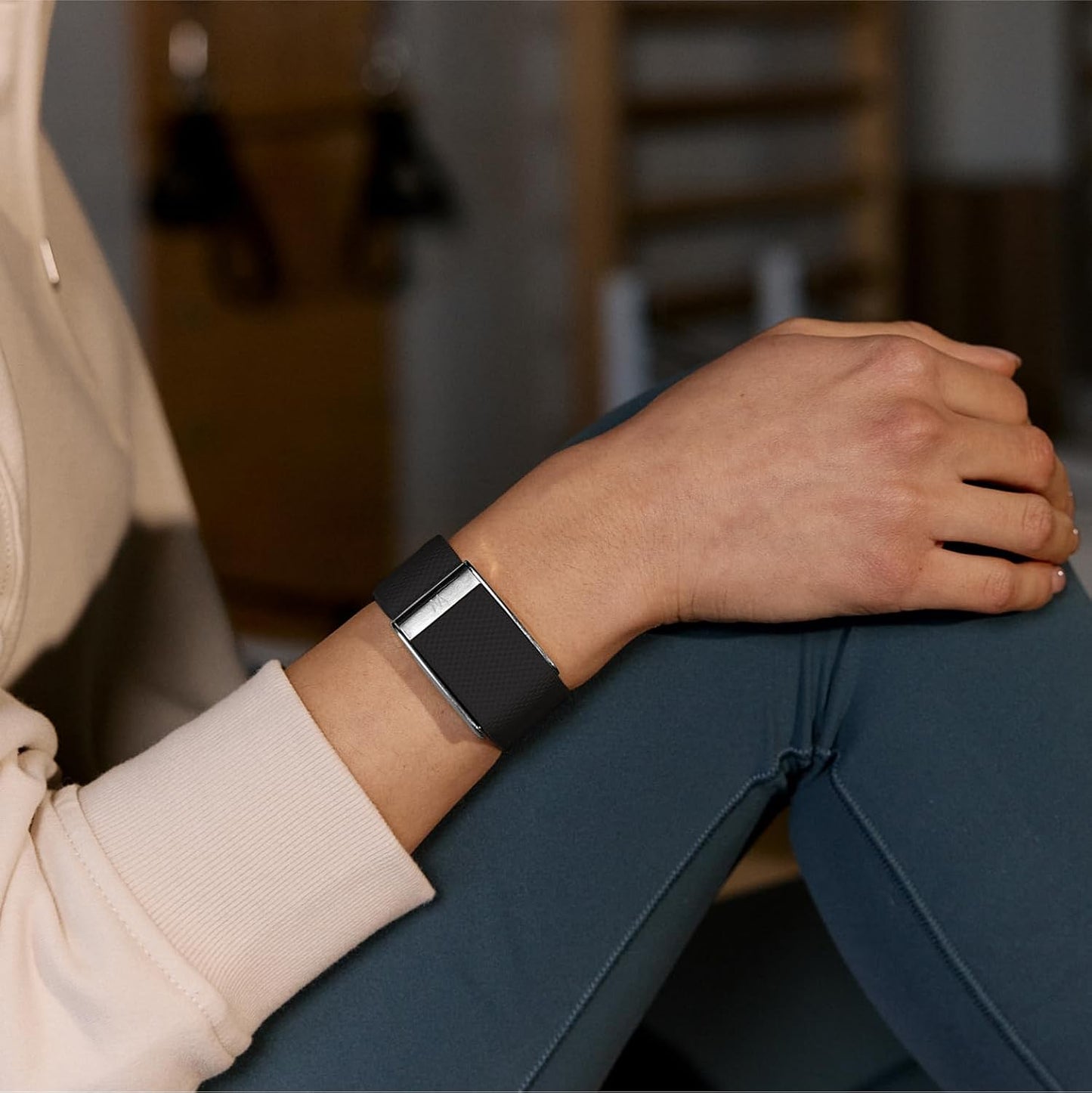 WHOOP LIFE 5.0 Activity Tracker - 12 Month Membership - Health and Fitness Tracker, Sleep Tracking, Personalized Coaching